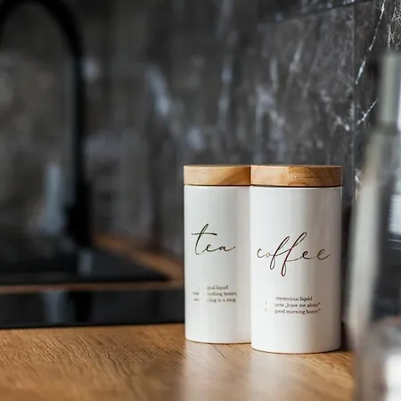 Nadia Γκντίνια